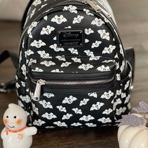 Loungefly Glow in the dark Mickey Bats Mini Backpack 🦇